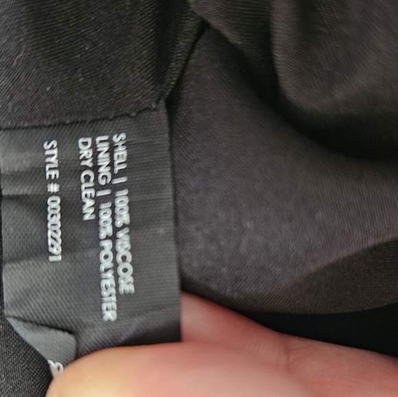 Club Monaco Leather Skirt - Picture 11 of 12